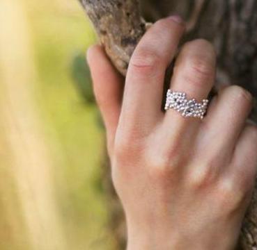 Designer Ring aus Silber für Frauen KOOMPLIMENTS