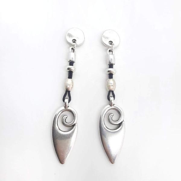 Ethnische Silber Ohrringe mit Lederschnur - Pendel Ohrringe KOOMPLIMENTS