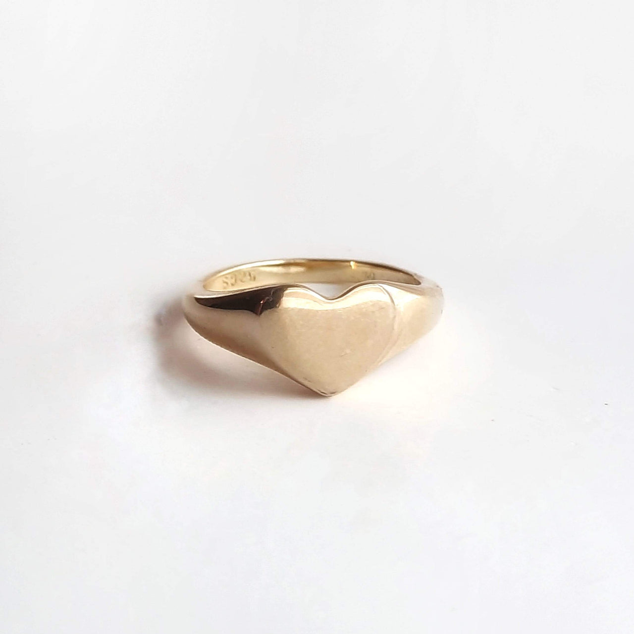 Feiner Ring aus Silber mit Herz - Hermione Ringe KOOMPLIMENTS
